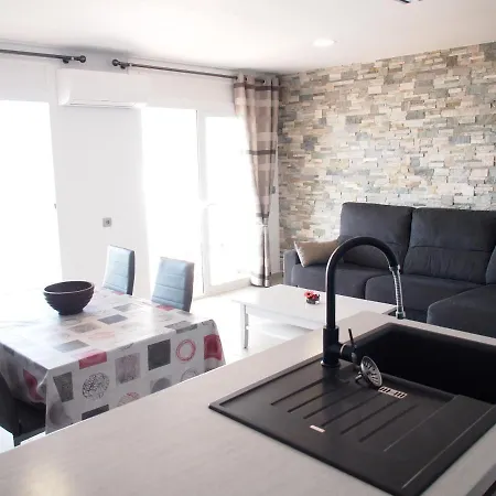 Miramar M24a * Roses